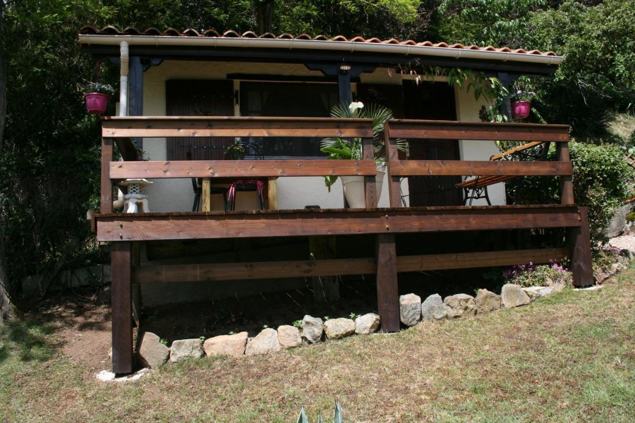 The Petite Chalet Chambre D'Hotes L'Isle-Jourdain  Zewnętrze zdjęcie